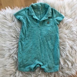 GAP Collared Short Outfit